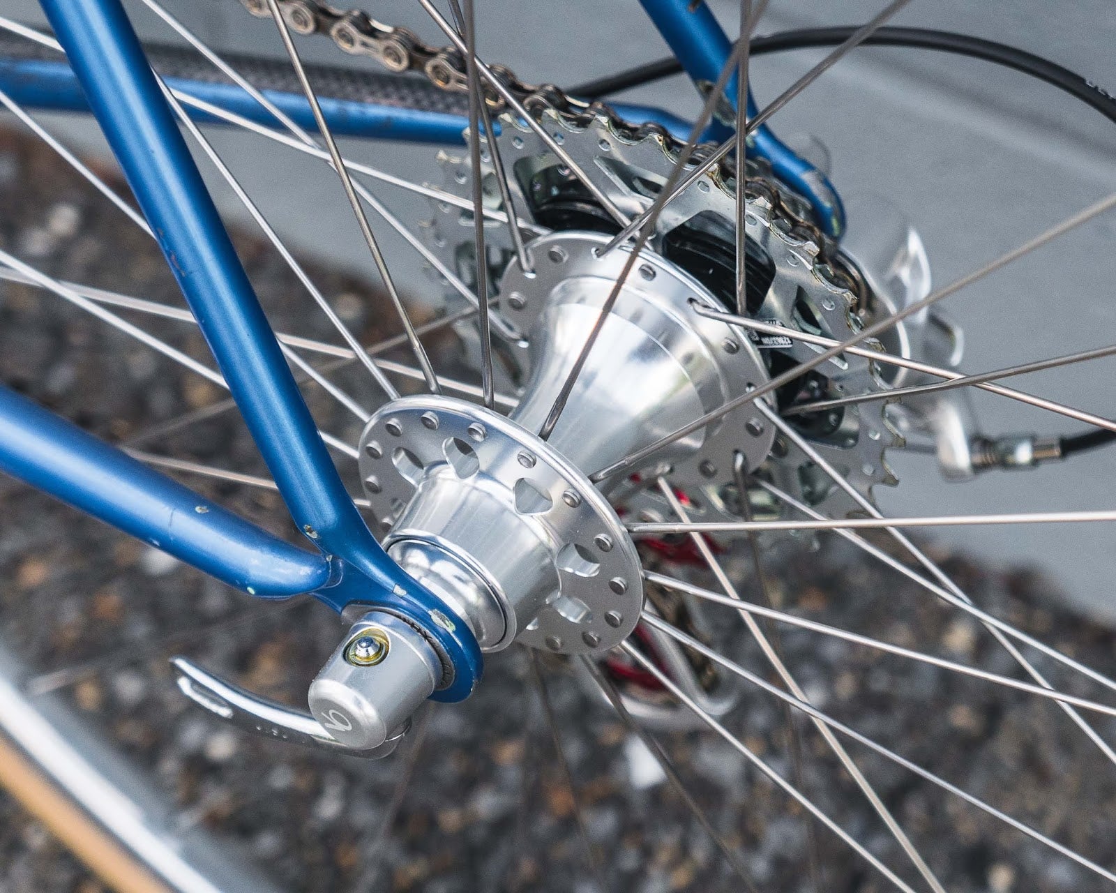 How to Measure Your Hubs – Velo Orange